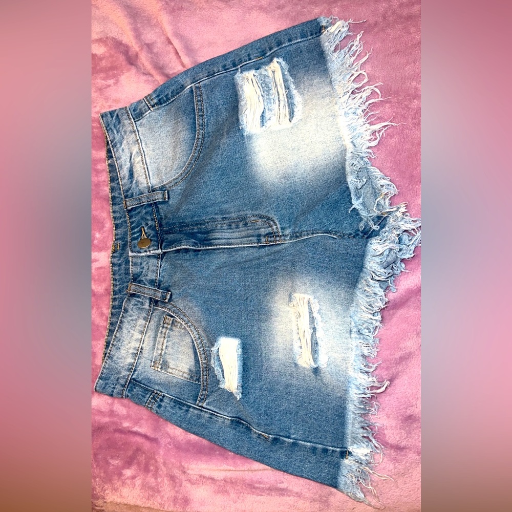 Light wash shorts